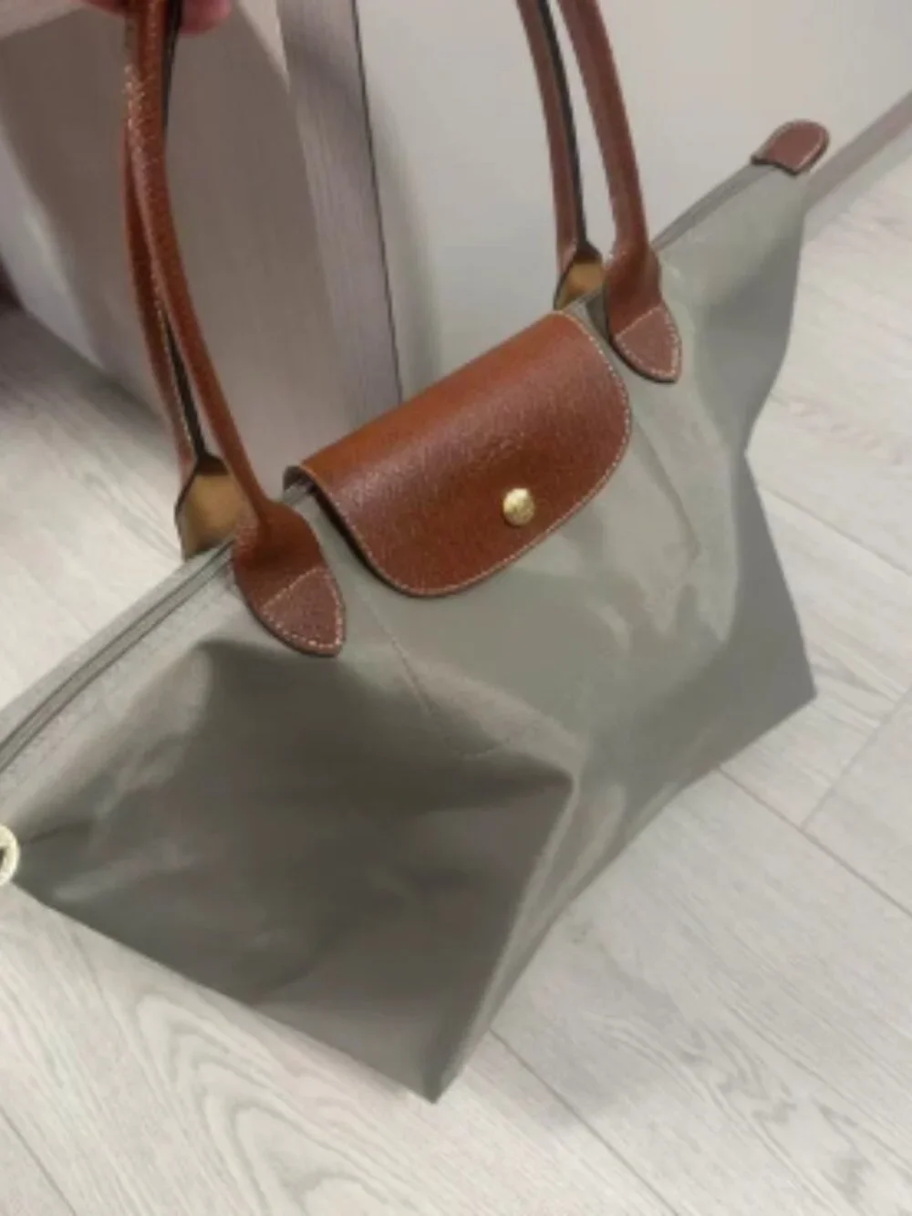 women longchamp bag size large